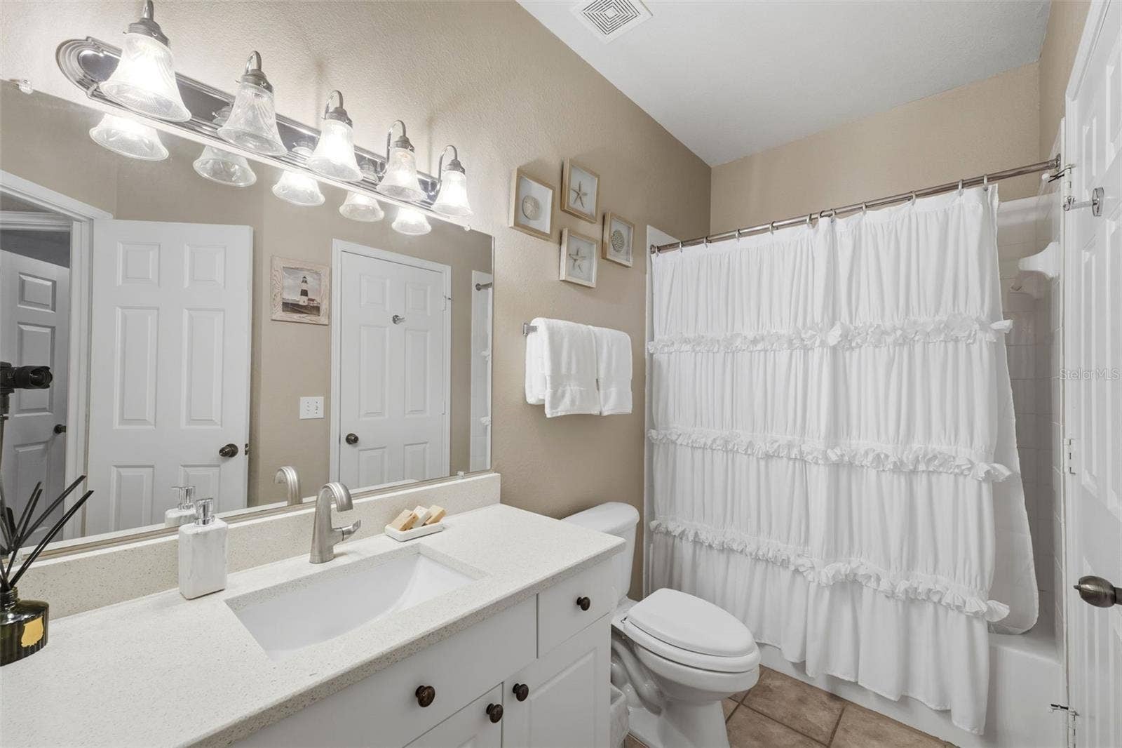2171 PORTOFINO PLACE, #27-28, Palm Harbor, FL 34683 2171 PORTOFINO PLACE, #27-28, Palm Harbor, FL 34683