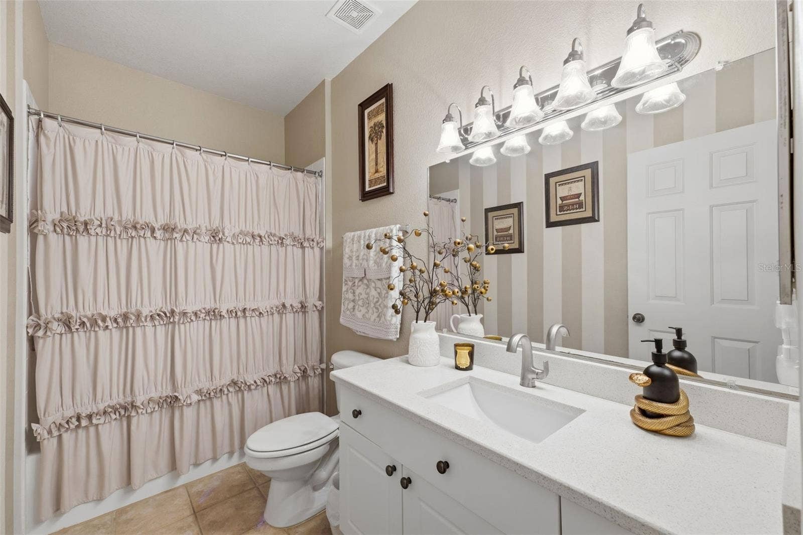 2171 PORTOFINO PLACE, #27-28, Palm Harbor, FL 34683 2171 PORTOFINO PLACE, #27-28, Palm Harbor, FL 34683