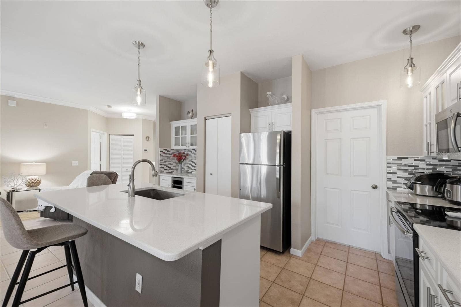 2171 PORTOFINO PLACE, #27-28, Palm Harbor, FL 34683 2171 PORTOFINO PLACE, #27-28, Palm Harbor, FL 34683
