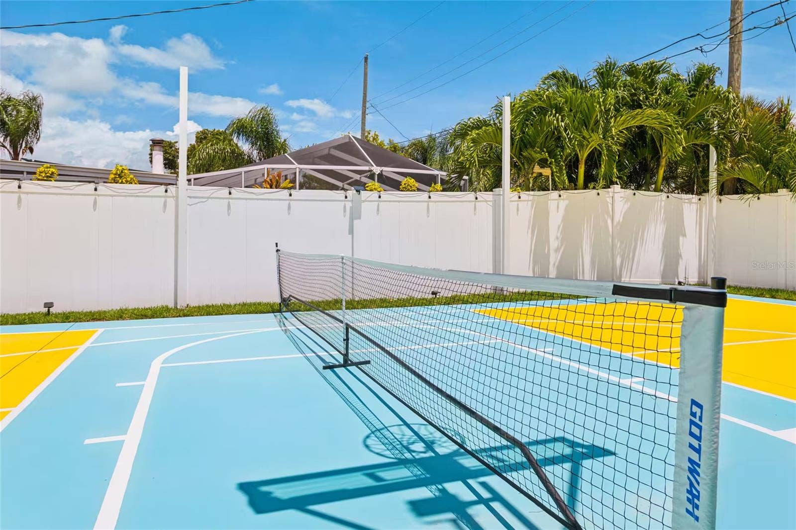 11668 83RD AVENUE, Seminole, FL 33772 11668 83RD AVENUE, Seminole, FL 33772