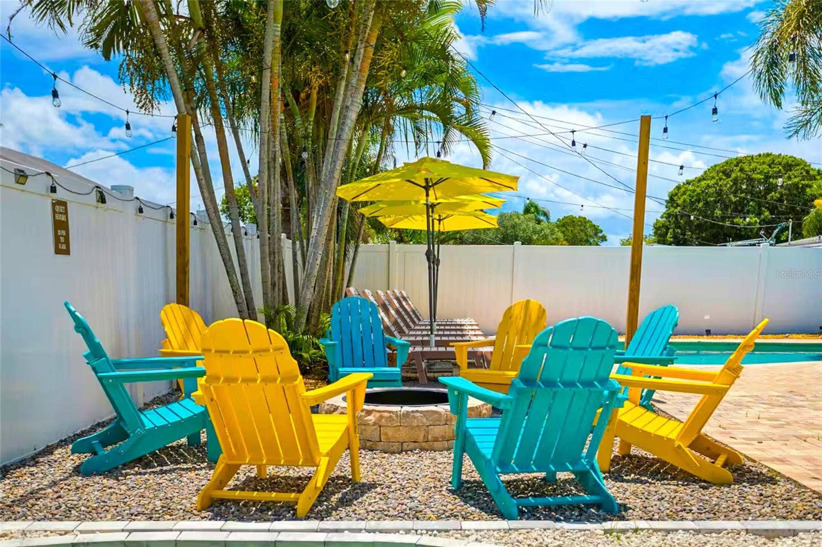 11668 83RD AVENUE, Seminole, FL 33772 11668 83RD AVENUE, Seminole, FL 33772
