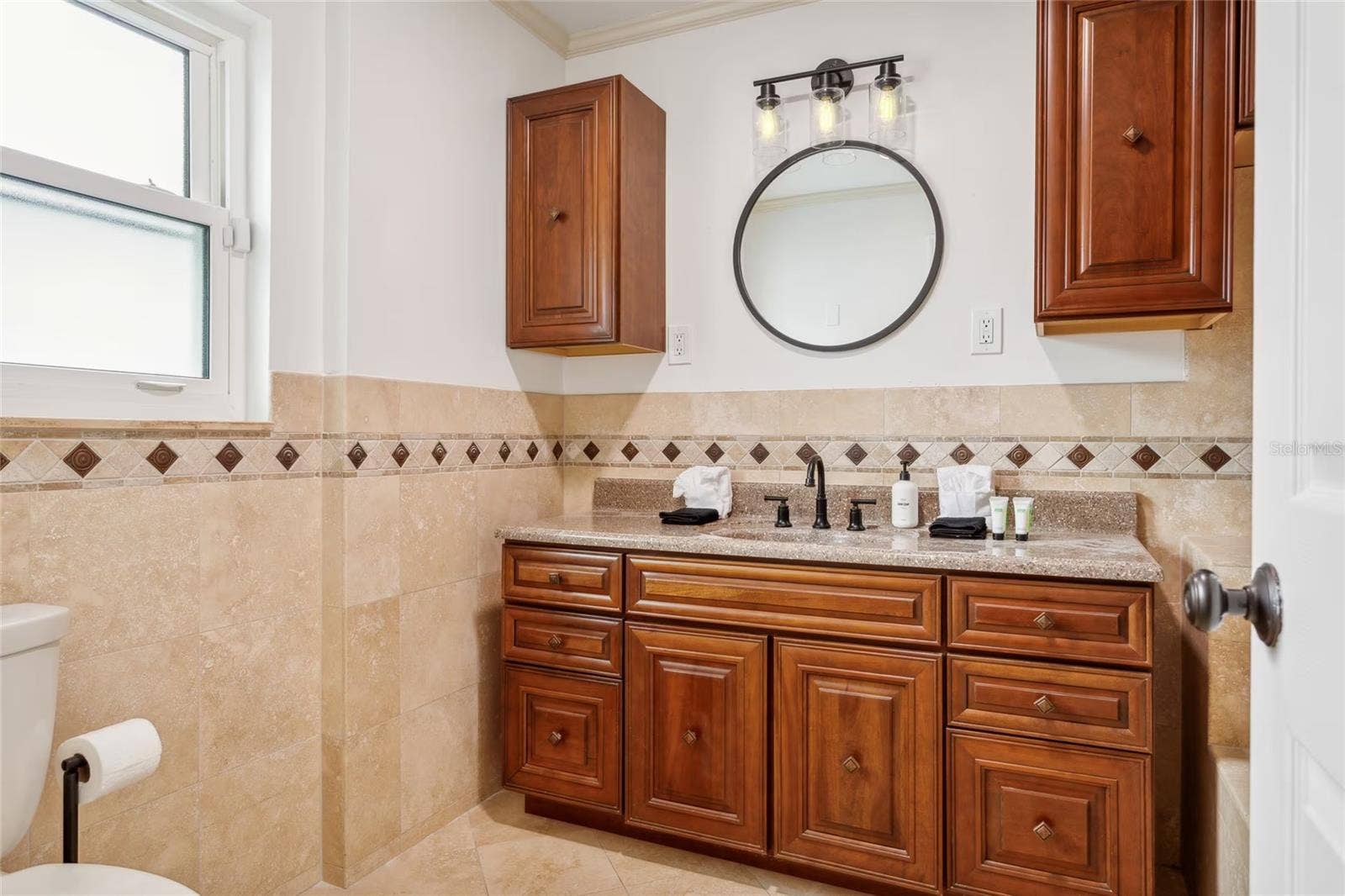 11668 83RD AVENUE, Seminole, FL 33772 11668 83RD AVENUE, Seminole, FL 33772