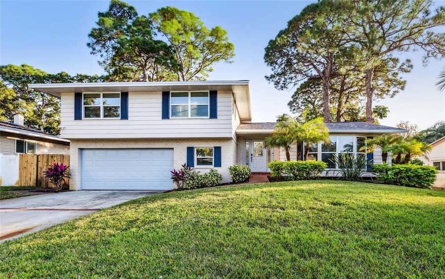 Property photo for 14180 85TH AVENUE N, Seminole, FL