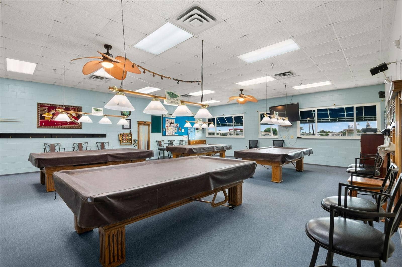 7214 MOUNT FAIRFIELD ROAD NE, #527, St Petersburg, FL 33702 billiards