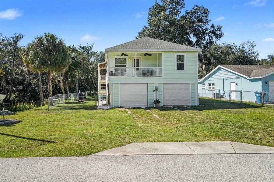 Property photo for 6101 AVENUE OF THE PALMS, Weeki Wachee, FL