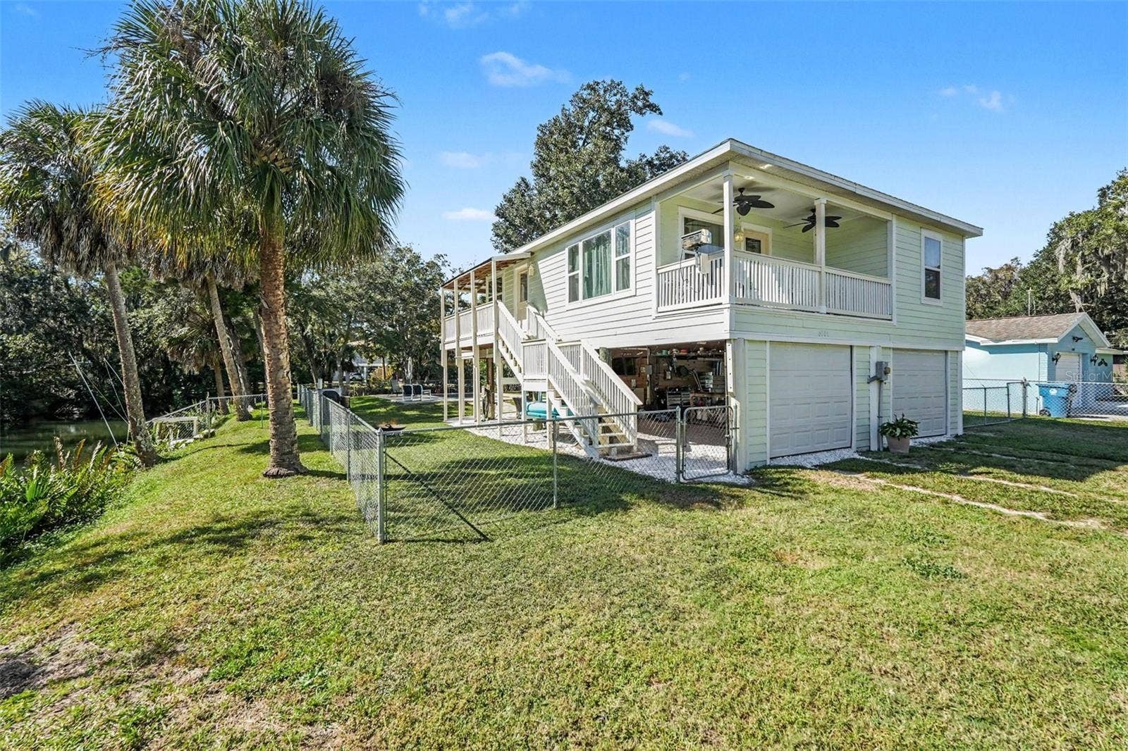 6101 AVENUE OF THE PALMS, Weeki Wachee, FL 34607 6101 AVENUE OF THE PALMS, Weeki Wachee, FL 34607