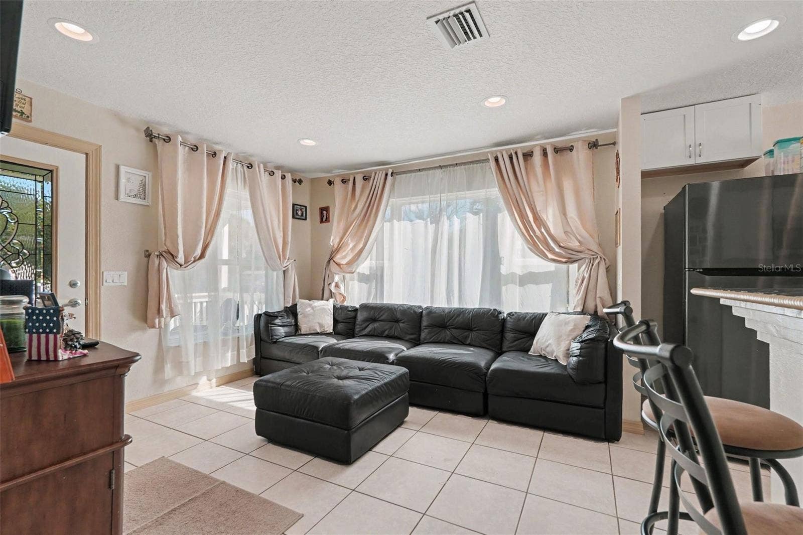 6101 AVENUE OF THE PALMS, Weeki Wachee, FL 34607 6101 AVENUE OF THE PALMS, Weeki Wachee, FL 34607