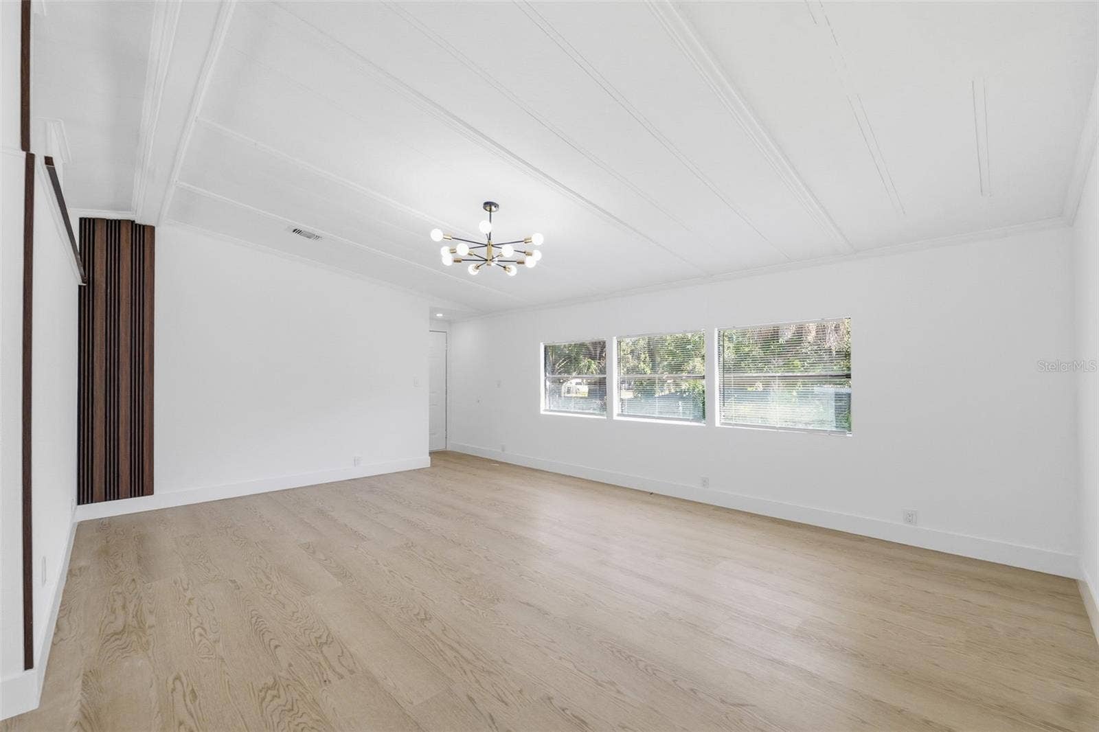 8036 S MEADOWVIEW CIR, Tampa, FL 33625 8036 S MEADOWVIEW CIR, Tampa, FL 33625