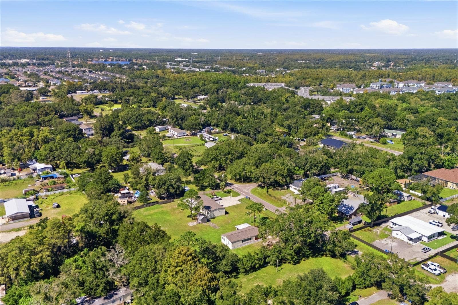 8036 S MEADOWVIEW CIR, Tampa, FL 33625 8036 S MEADOWVIEW CIR, Tampa, FL 33625
