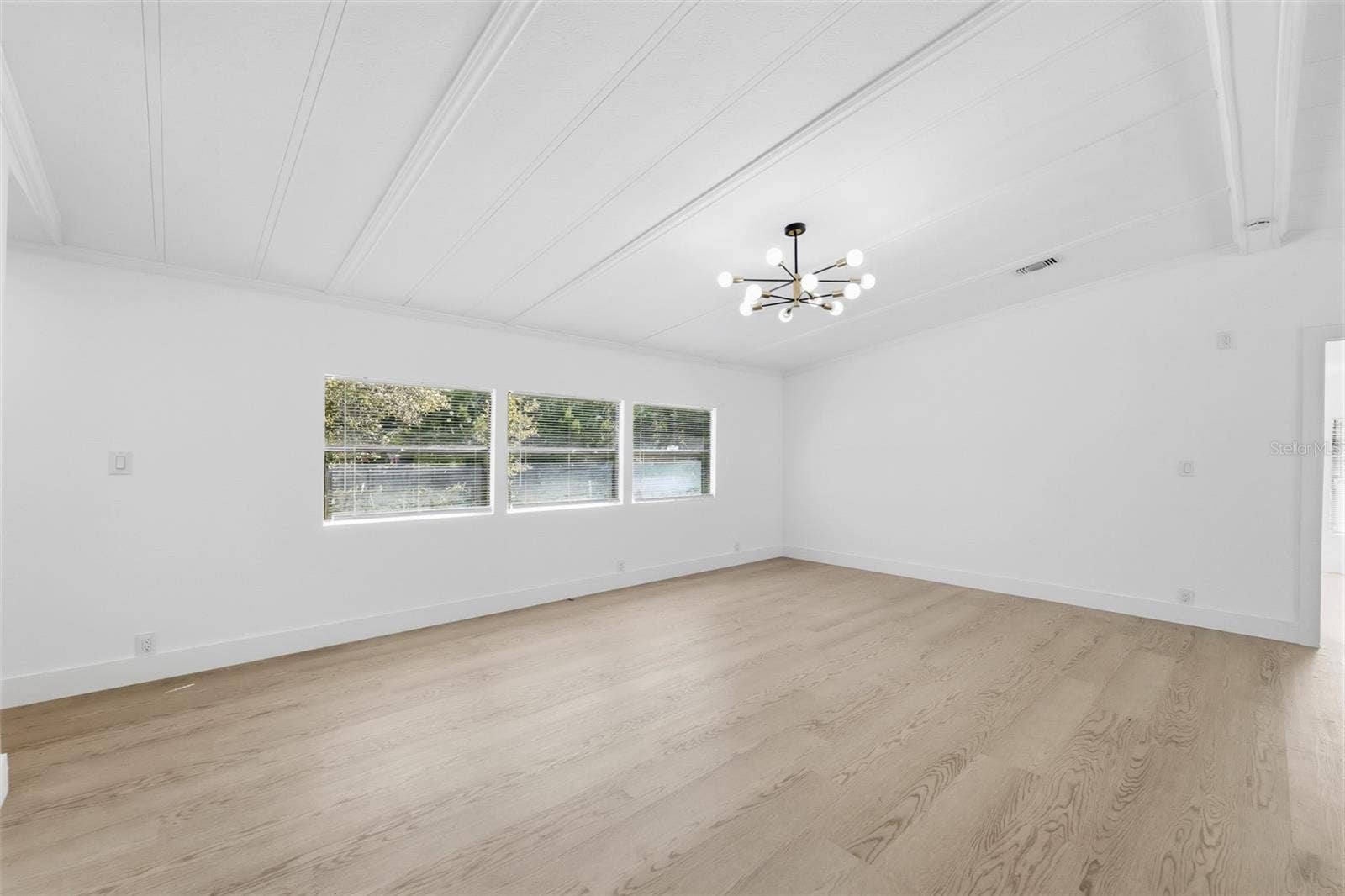 8036 S MEADOWVIEW CIR, Tampa, FL 33625 8036 S MEADOWVIEW CIR, Tampa, FL 33625