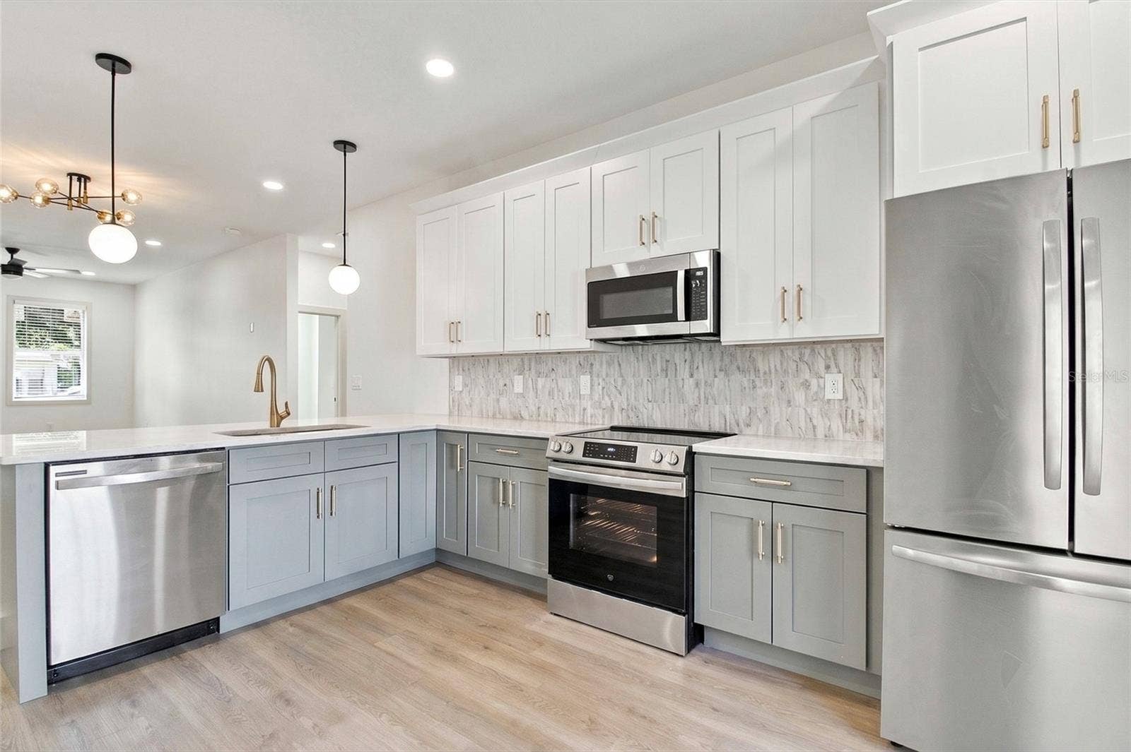 8514 N 12TH STREET, Tampa, FL 33604 8514 N 12TH STREET, Tampa, FL 33604