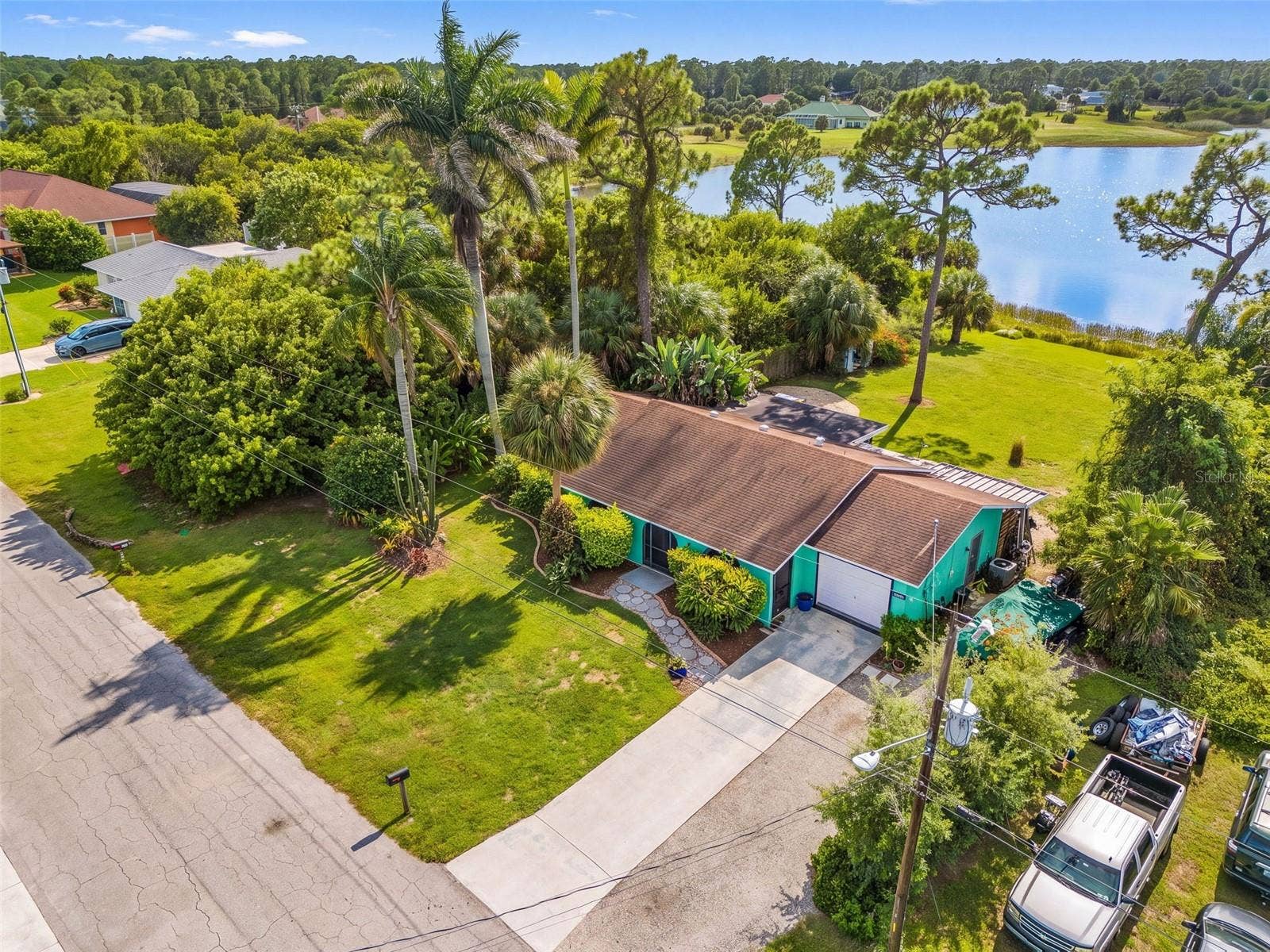 184 KARLOW AVENUE, Lehigh Acres, FL 33974 184 KARLOW AVENUE, Lehigh Acres, FL 33974