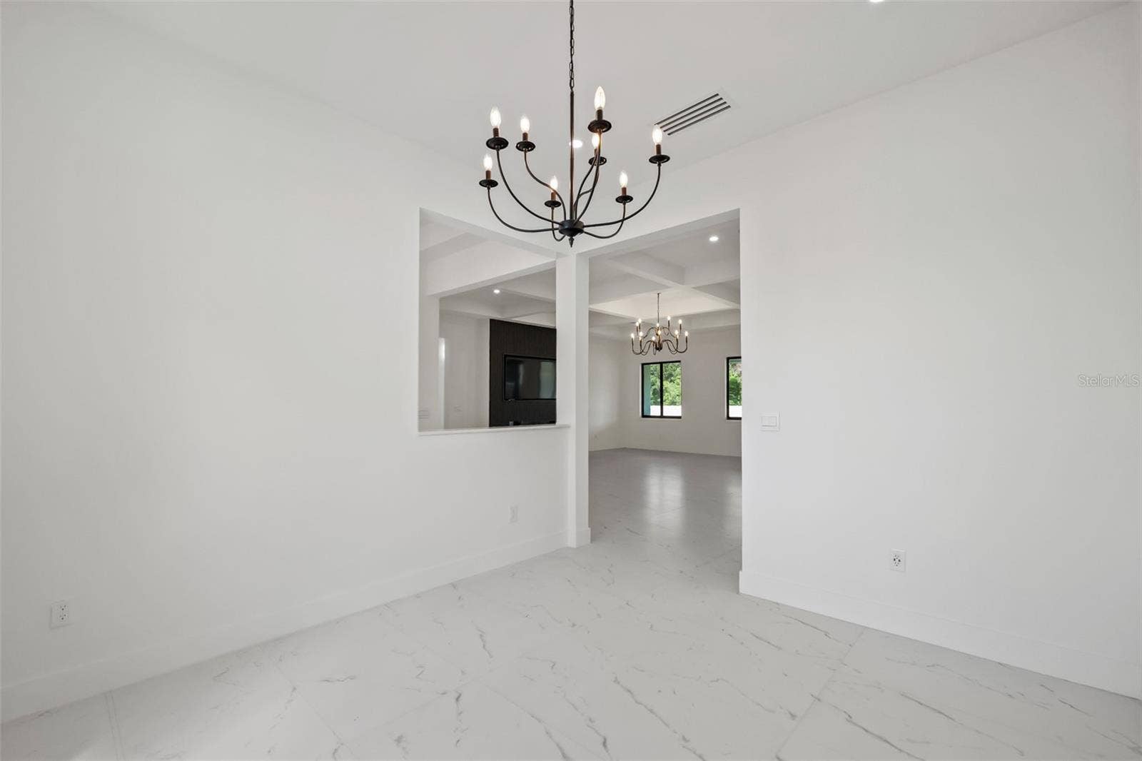 14080 SYDNEY ROAD, Dover, FL 33527