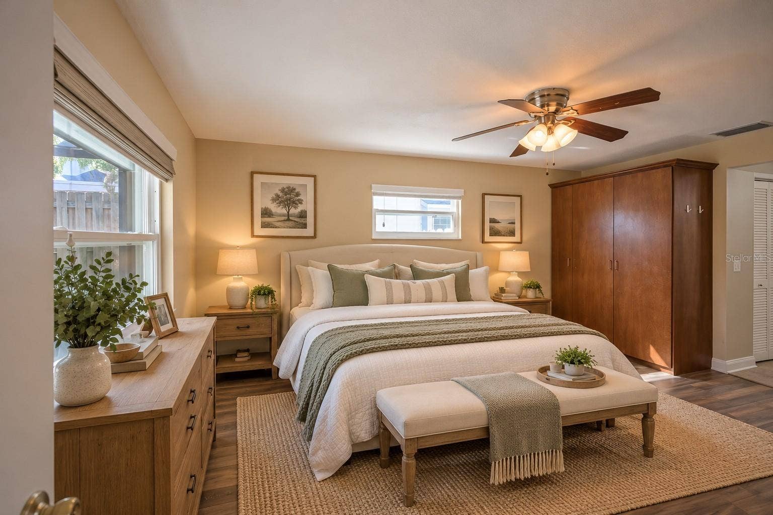 12173 WILD ACRES ROAD, Largo, FL 33773 VS- Primary bedroom overlooking the pool