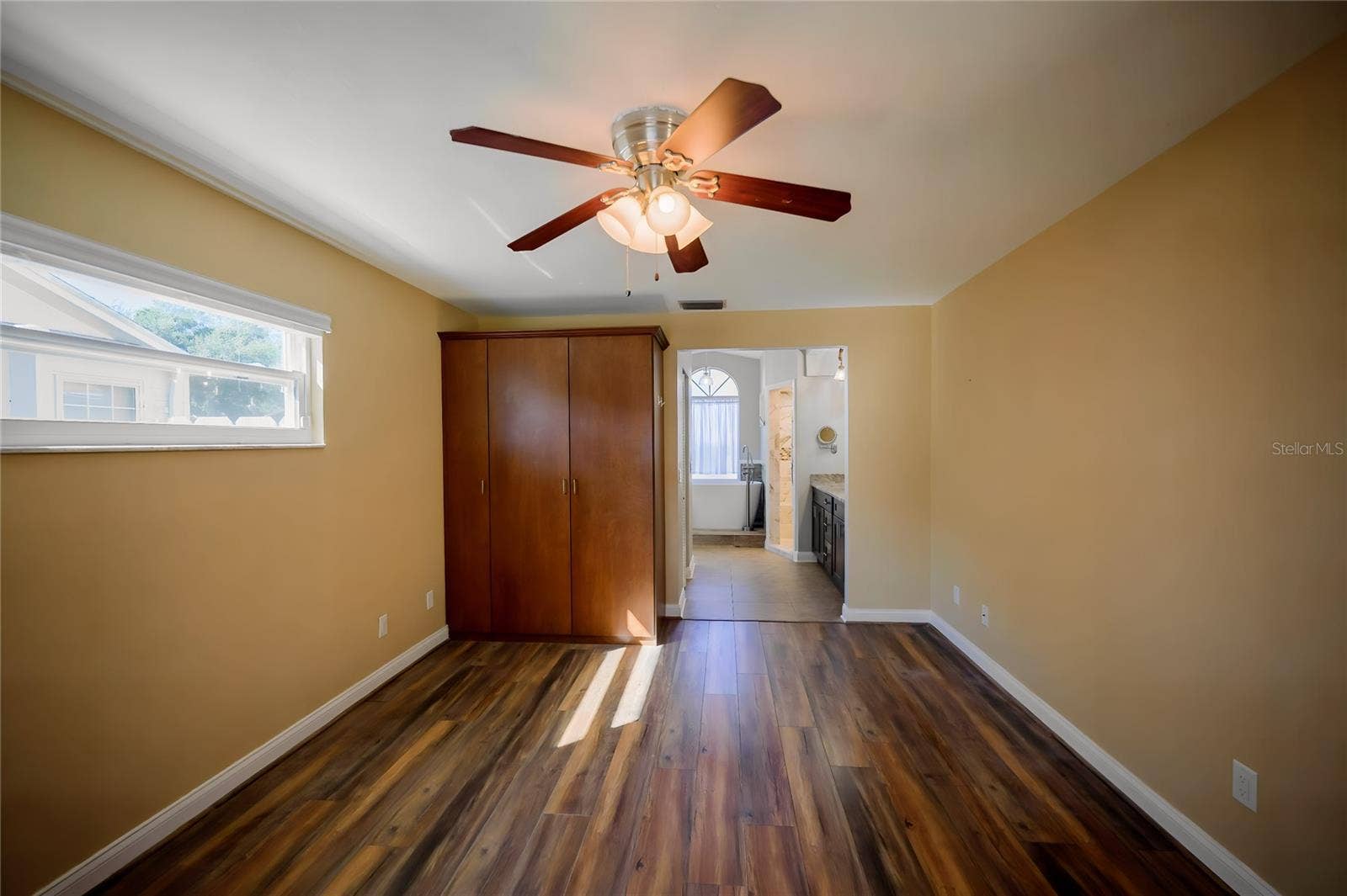 12173 WILD ACRES ROAD, Largo, FL 33773 Primary with Built-in and Walk-in his/hers closets