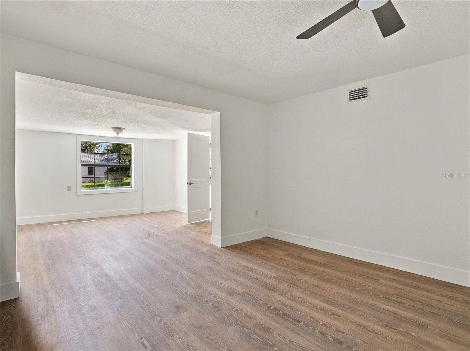 318 NE 4TH STREET, Webster, FL 33597 318 NE 4TH STREET, Webster, FL 33597