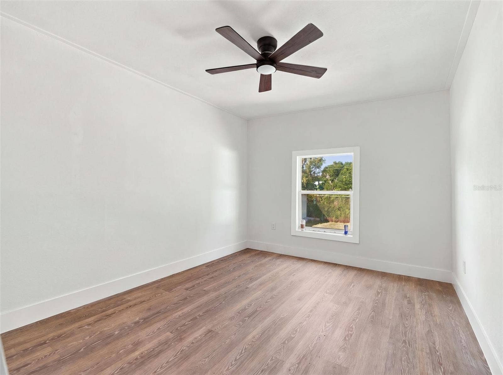 318 NE 4TH STREET, Webster, FL 33597 318 NE 4TH STREET, Webster, FL 33597