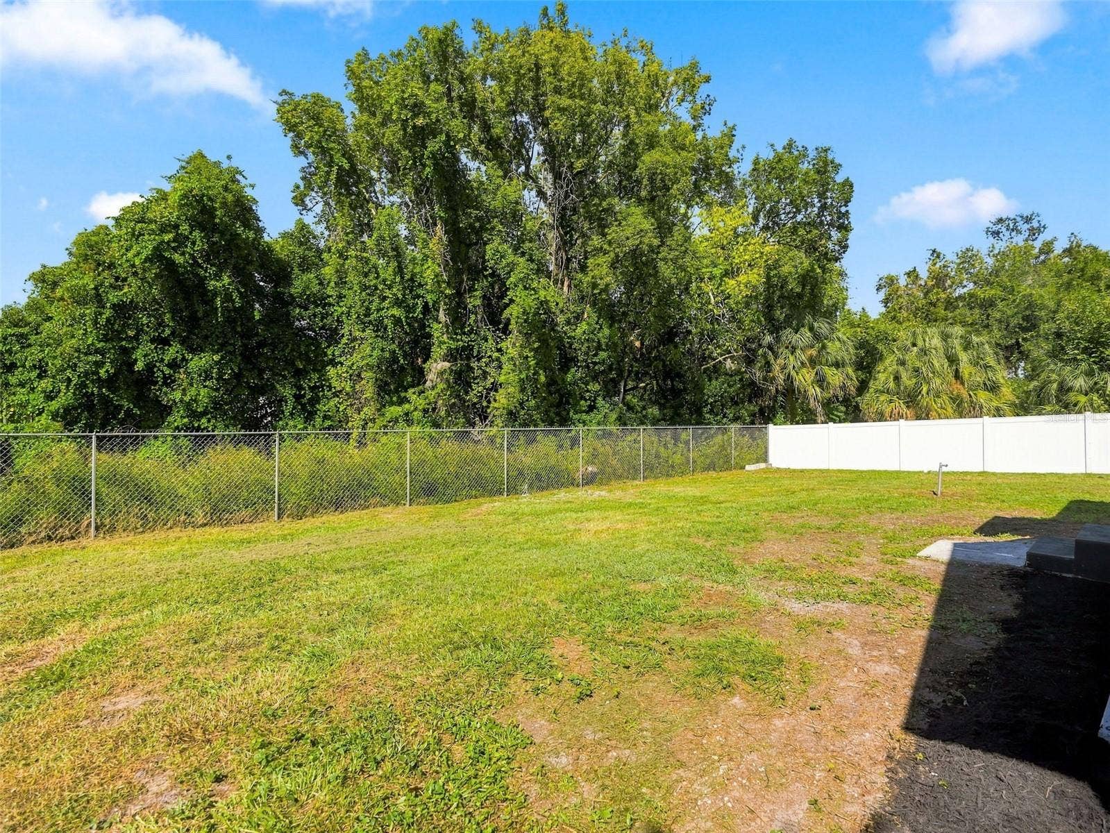318 NE 4TH STREET, Webster, FL 33597 318 NE 4TH STREET, Webster, FL 33597