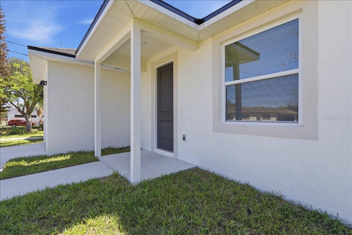1305 E PARKER STREET, Lakeland, FL 33801