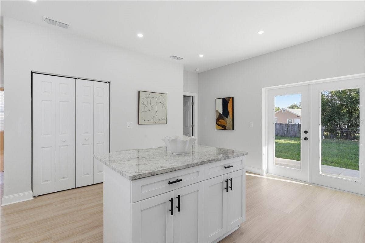 1305 E PARKER STREET, Lakeland, FL 33801