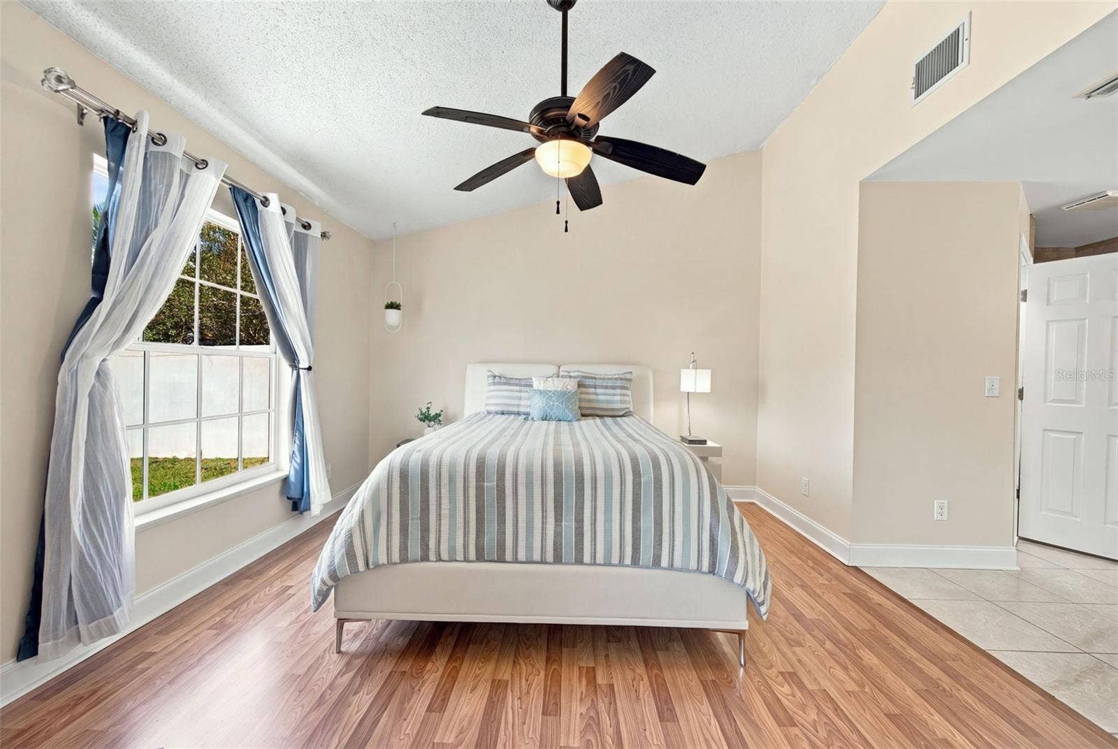 1509 RIDGE SHORE DRIVE, Tarpon Springs, FL 34689 primary bedroom