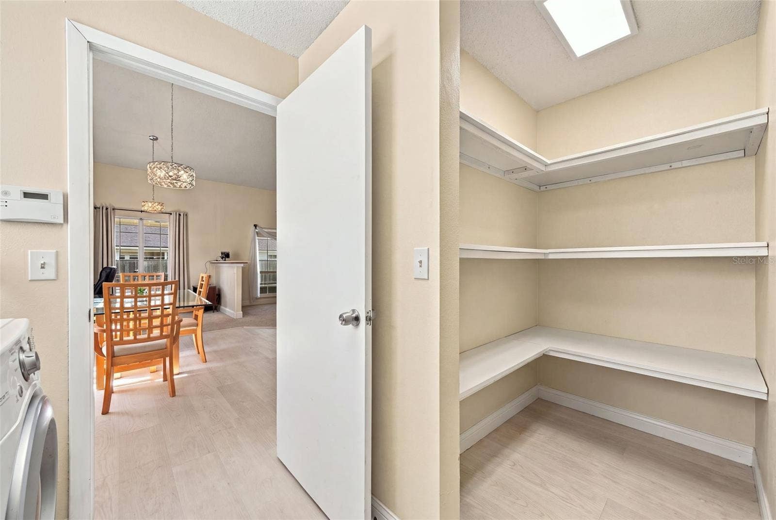 1509 RIDGE SHORE DRIVE, Tarpon Springs, FL 34689 huge walk in pantry