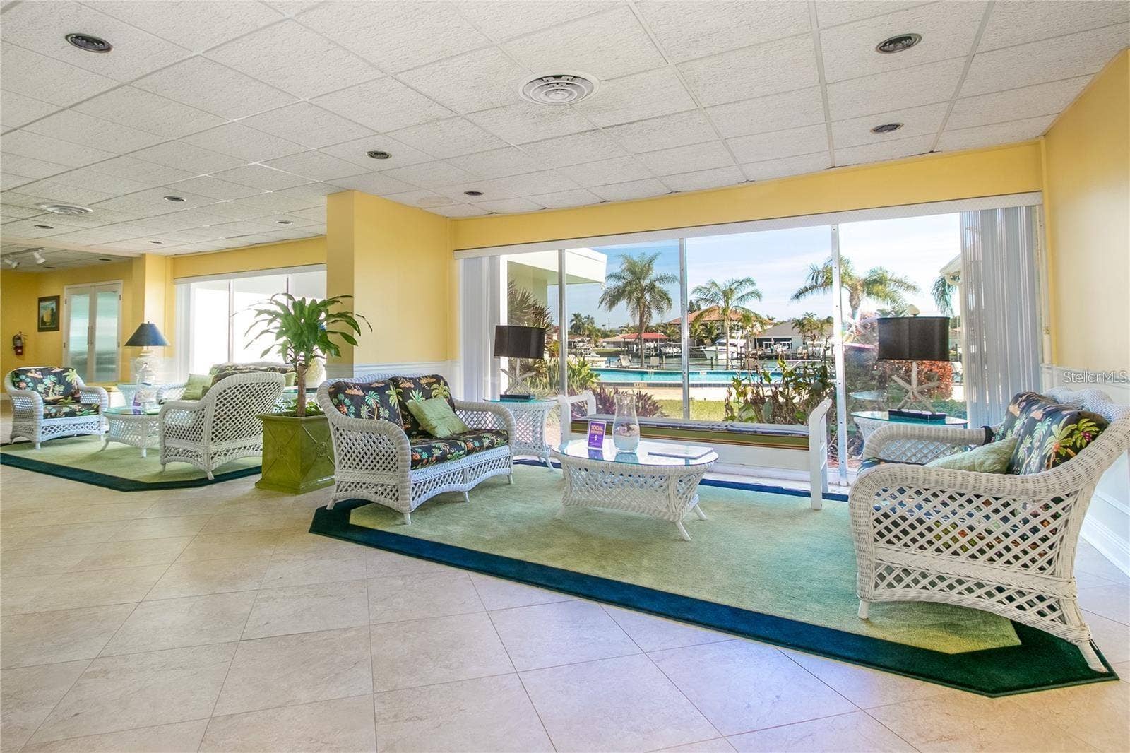 31 ISLAND WAY, #1507, Clearwater Beach, FL 33767 31 ISLAND WAY, #1507, Clearwater Beach, FL 33767