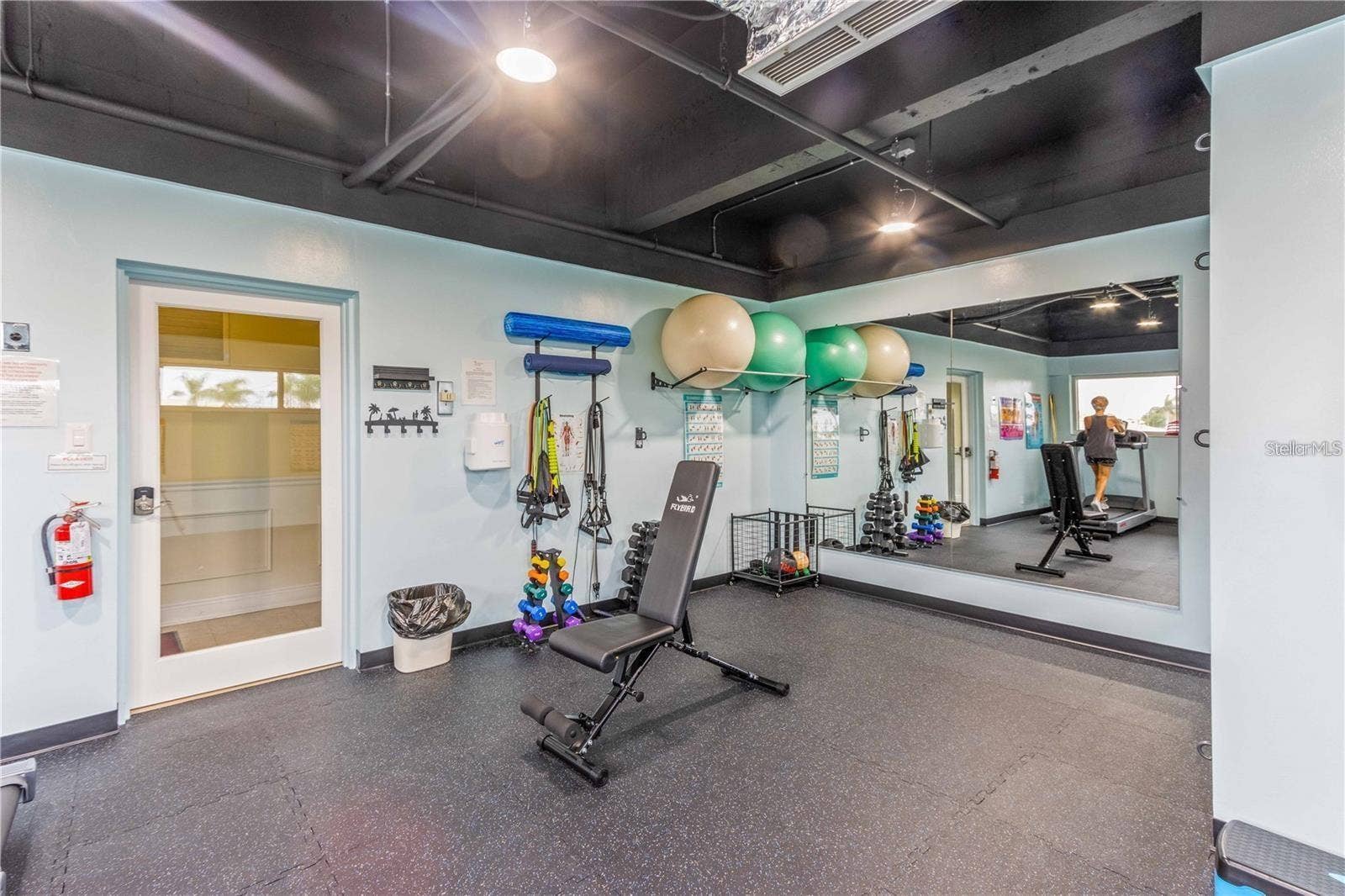 31 ISLAND WAY, #1507, Clearwater Beach, FL 33767 31 ISLAND WAY, #1507, Clearwater Beach, FL 33767