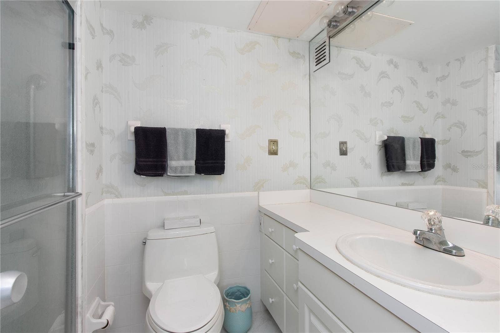 31 ISLAND WAY, #1507, Clearwater Beach, FL 33767 31 ISLAND WAY, #1507, Clearwater Beach, FL 33767