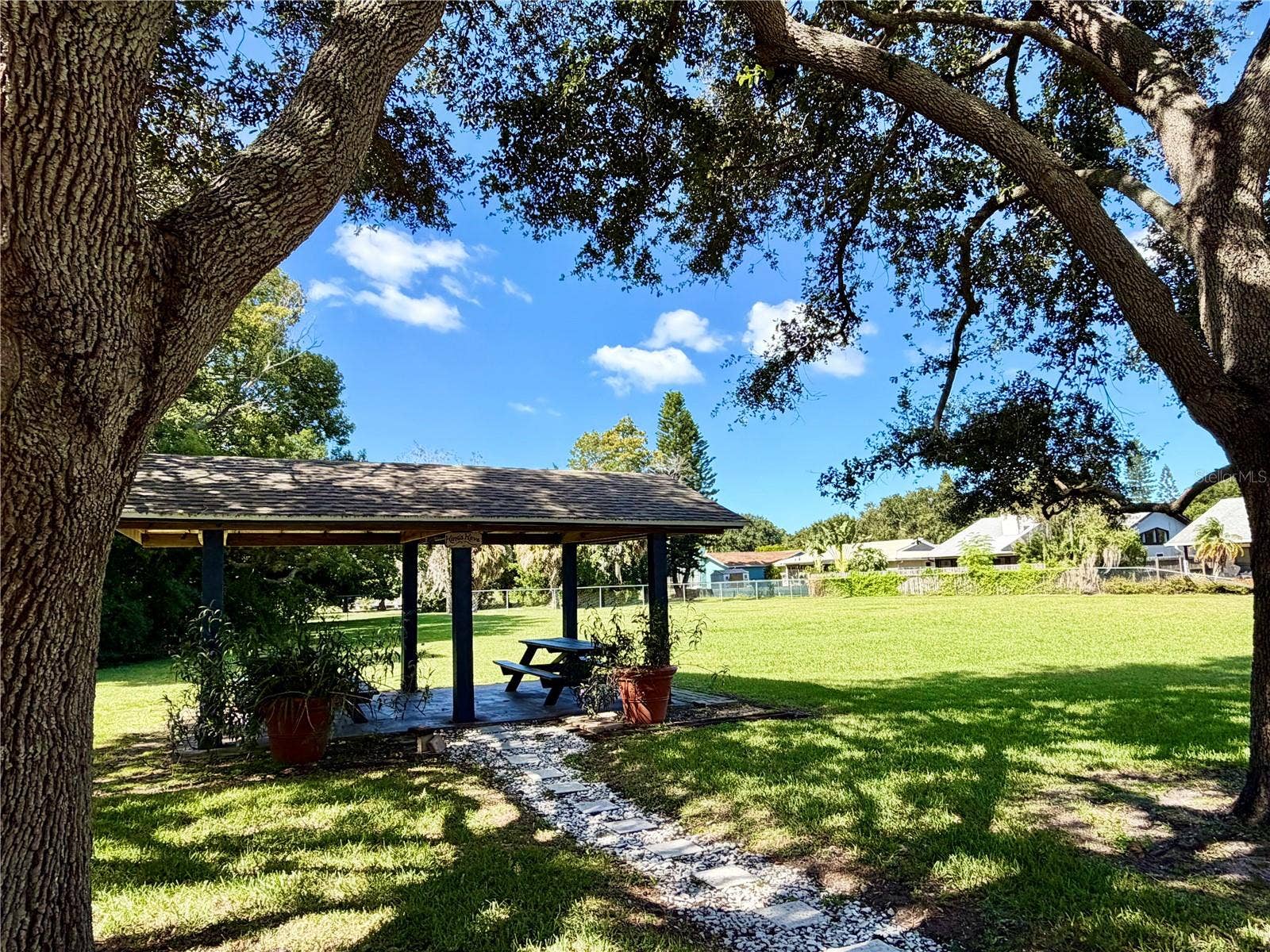 1127 KING ARTHUR COURT, #309, Dunedin, FL 34698 Picnic Area in Park Space