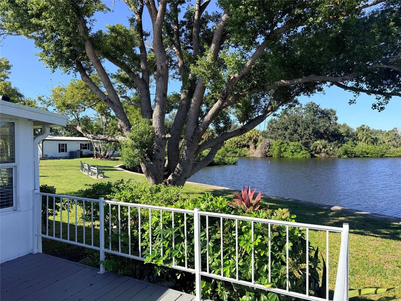 182 N SAINT THOMAS CIRCLE, Apollo Beach, FL 33572 View looking off Deck/Patio