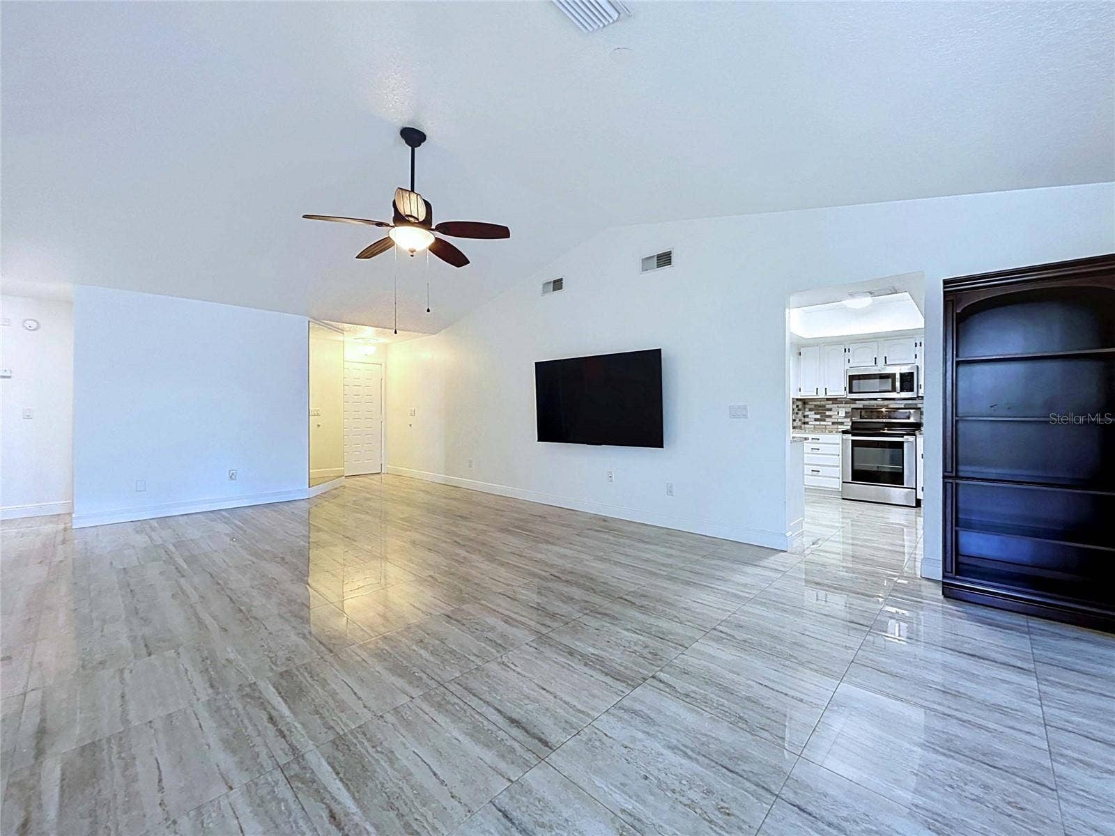 3202 PINE SHADOW DRIVE, Land O Lakes, FL 34639 3202 PINE SHADOW DRIVE, Land O Lakes, FL 34639