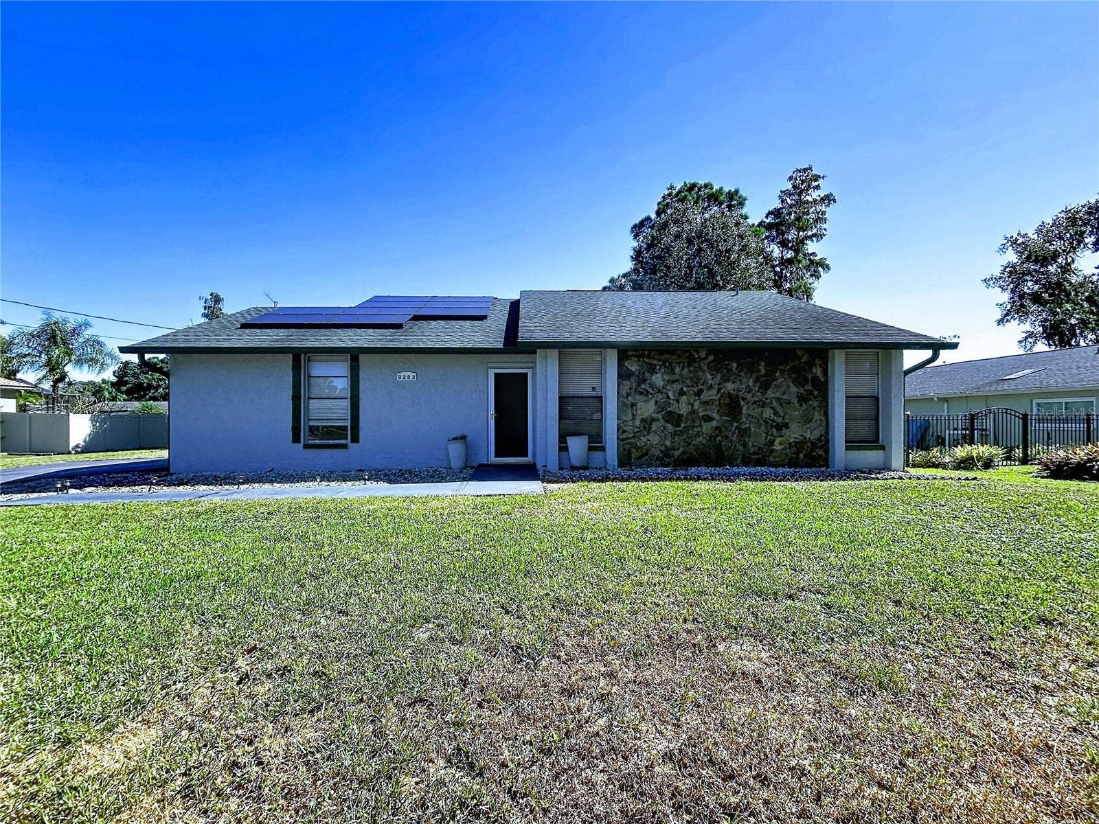 3202 PINE SHADOW DRIVE, Land O Lakes, FL 34639 3202 PINE SHADOW DRIVE, Land O Lakes, FL 34639