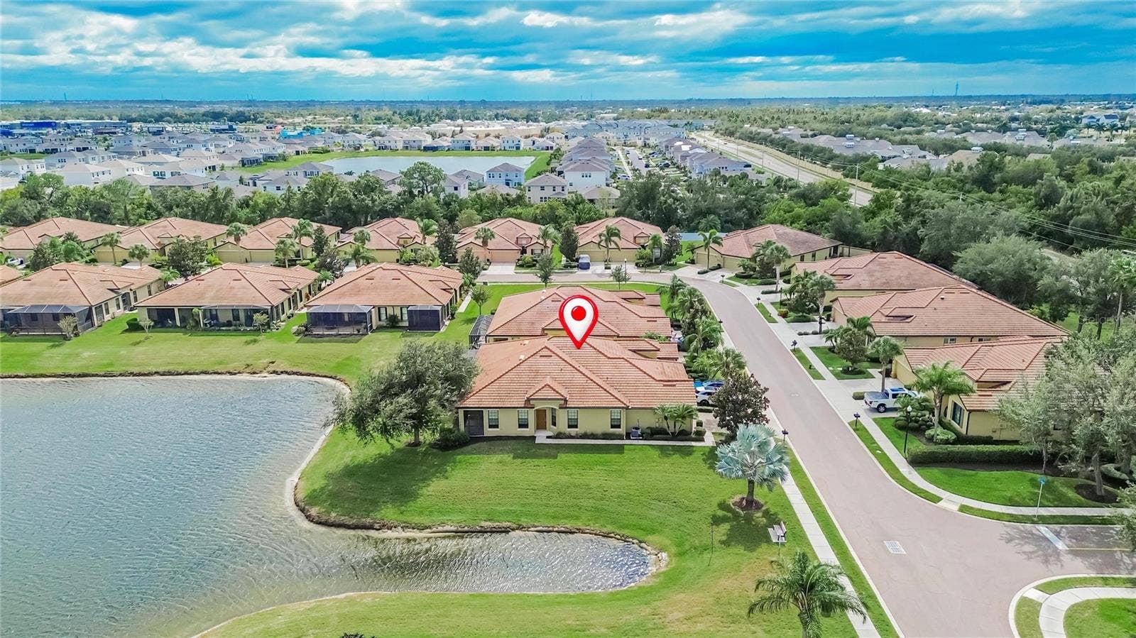 5504 SUNSET FALLS DRIVE, Apollo Beach, FL 33572 Aerial view of villa