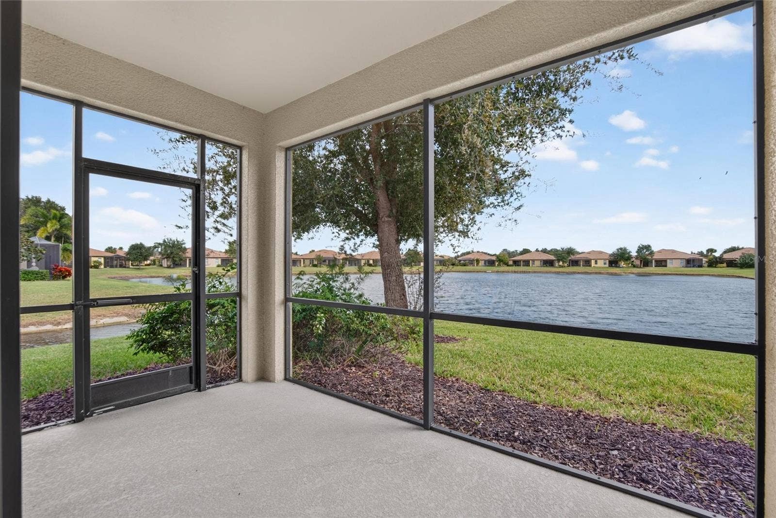 5504 SUNSET FALLS DRIVE, Apollo Beach, FL 33572 Lanai