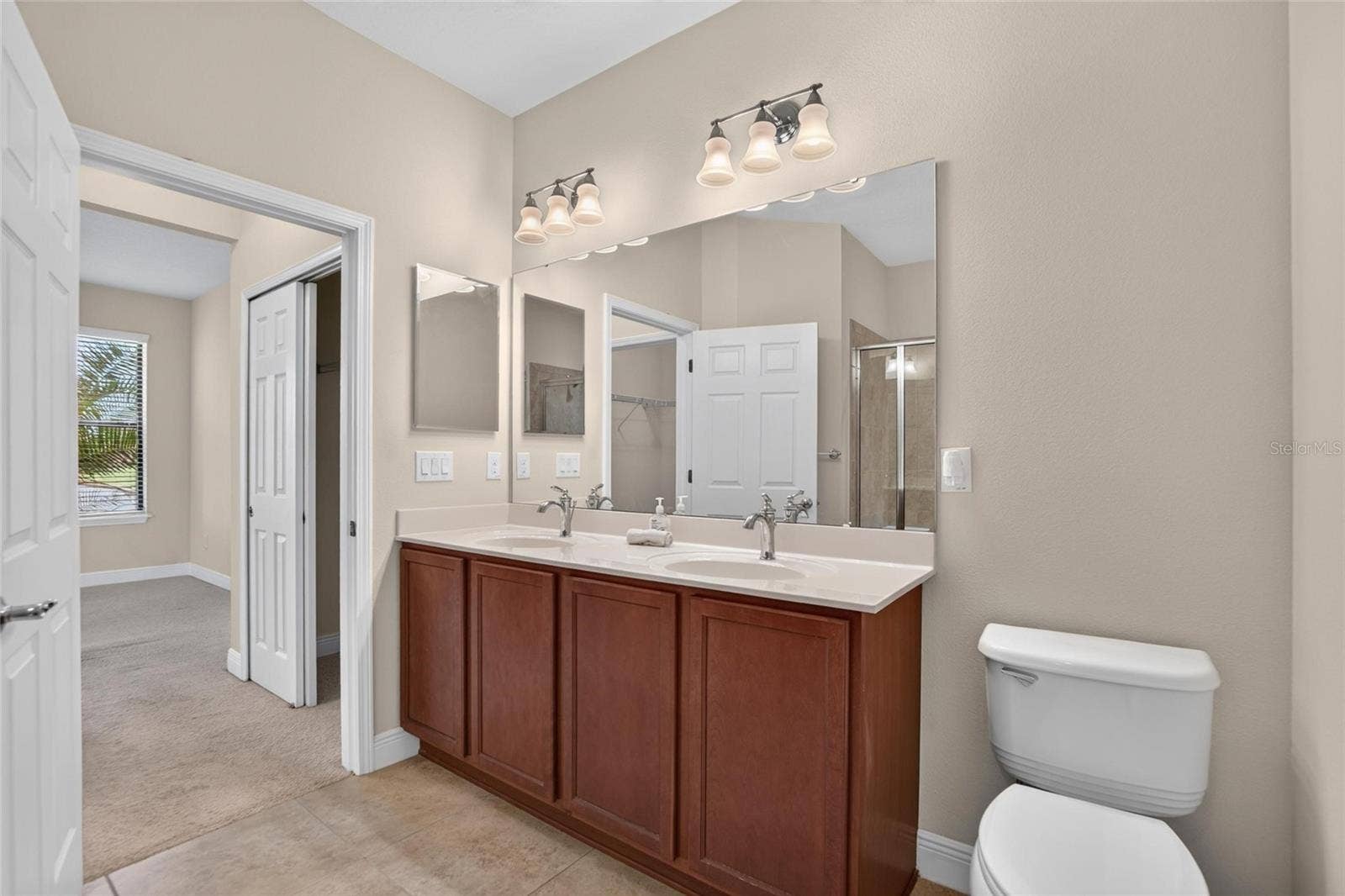 5504 SUNSET FALLS DRIVE, Apollo Beach, FL 33572 Primary Bathroom