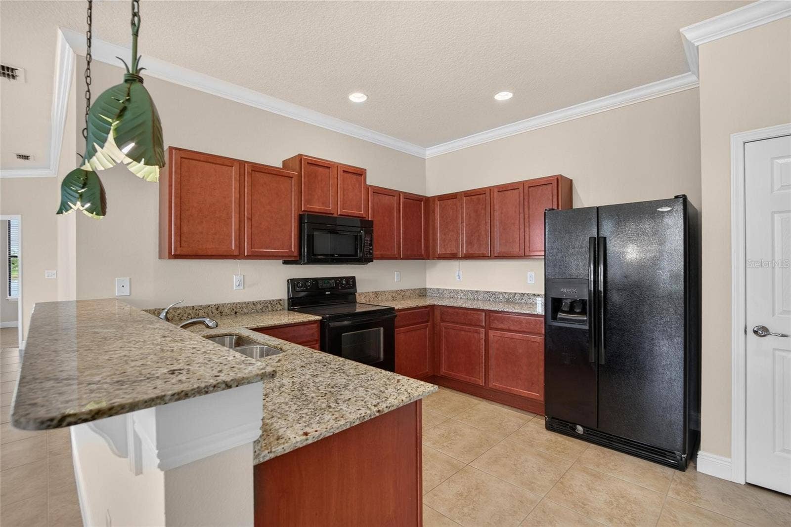5504 SUNSET FALLS DRIVE, Apollo Beach, FL 33572 Kitchen