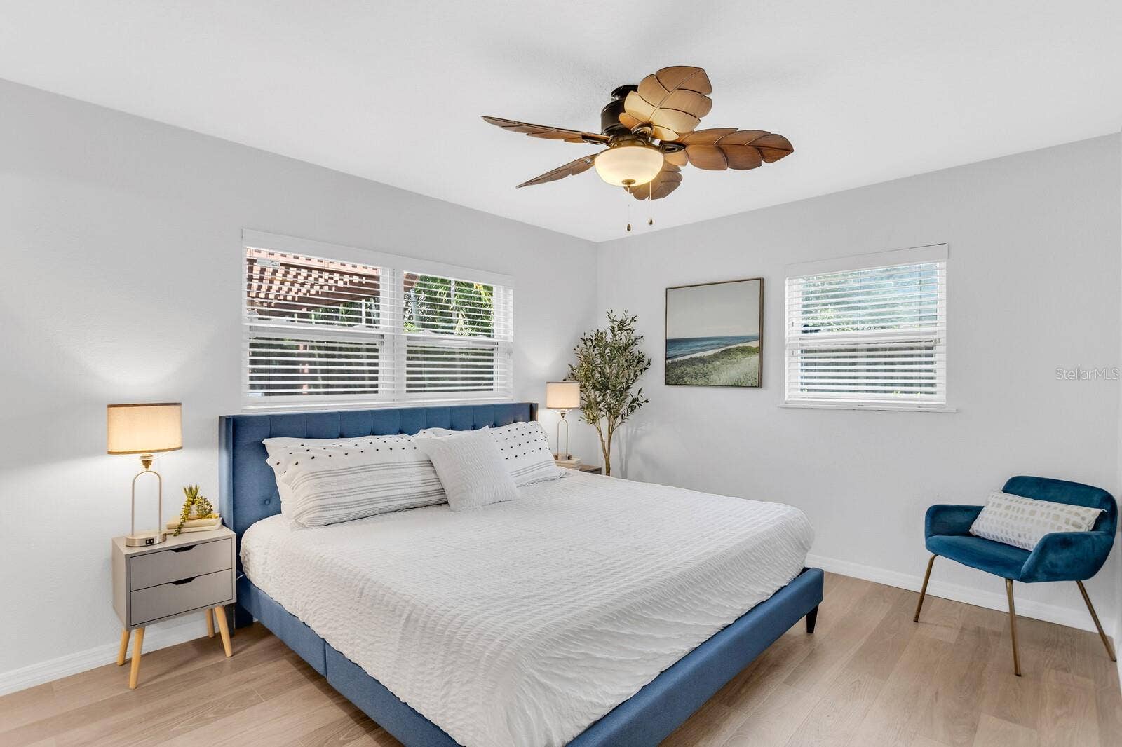 3935 W EDEN ROC CIRCLE, Tampa, FL 33634