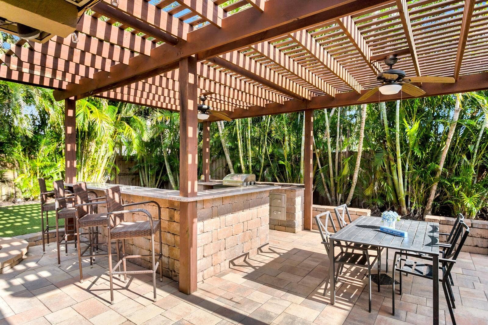 3935 W EDEN ROC CIRCLE, Tampa, FL 33634