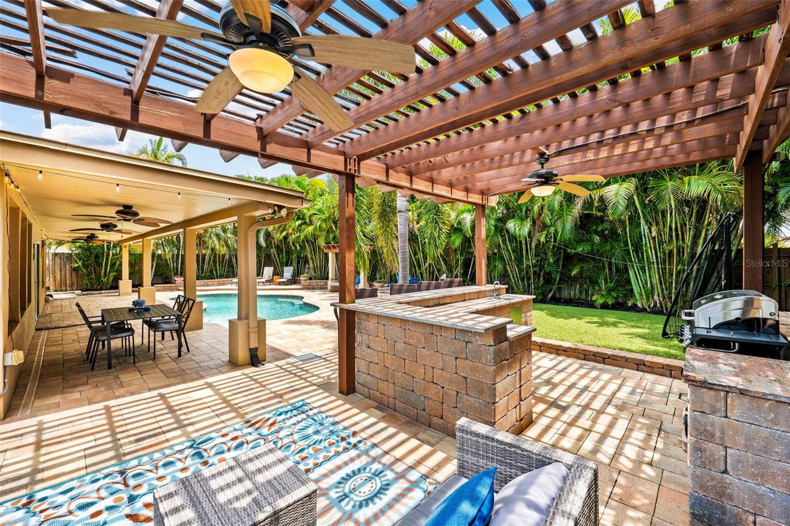 3935 W EDEN ROC CIRCLE, Tampa, FL 33634