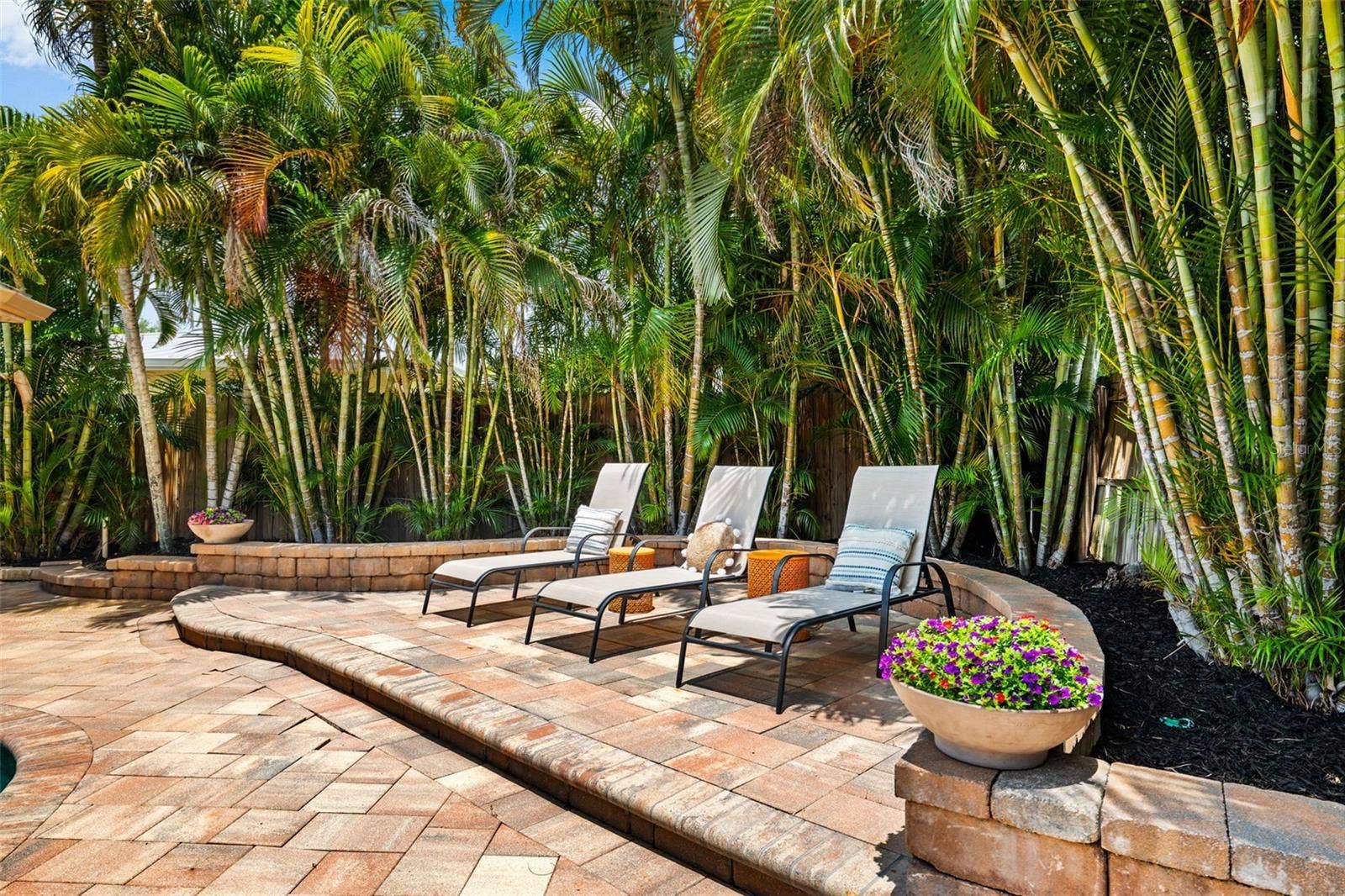 3935 W EDEN ROC CIRCLE, Tampa, FL 33634