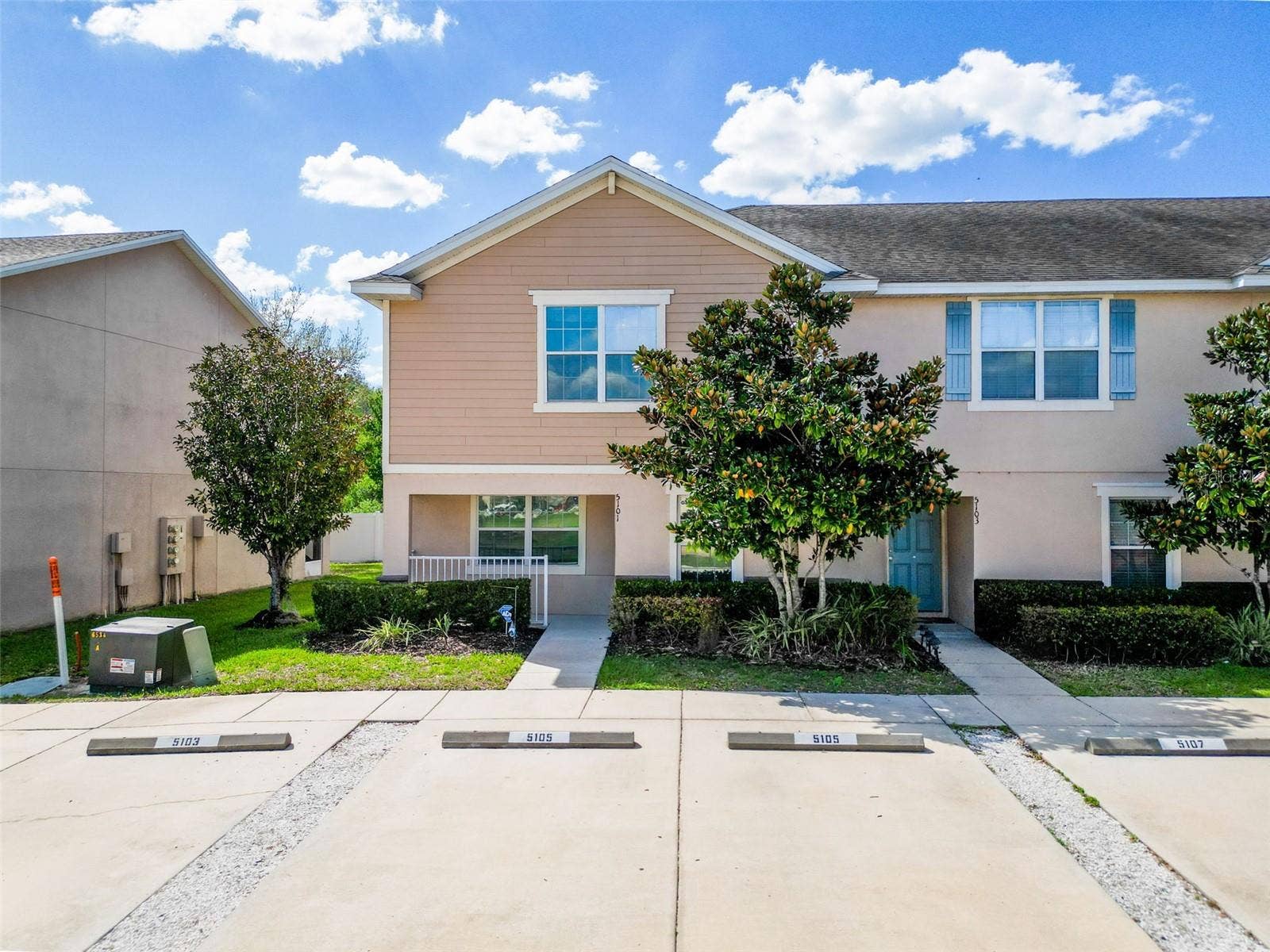 5101 CHIPOTLE LANE, Wesley Chapel, FL 33544