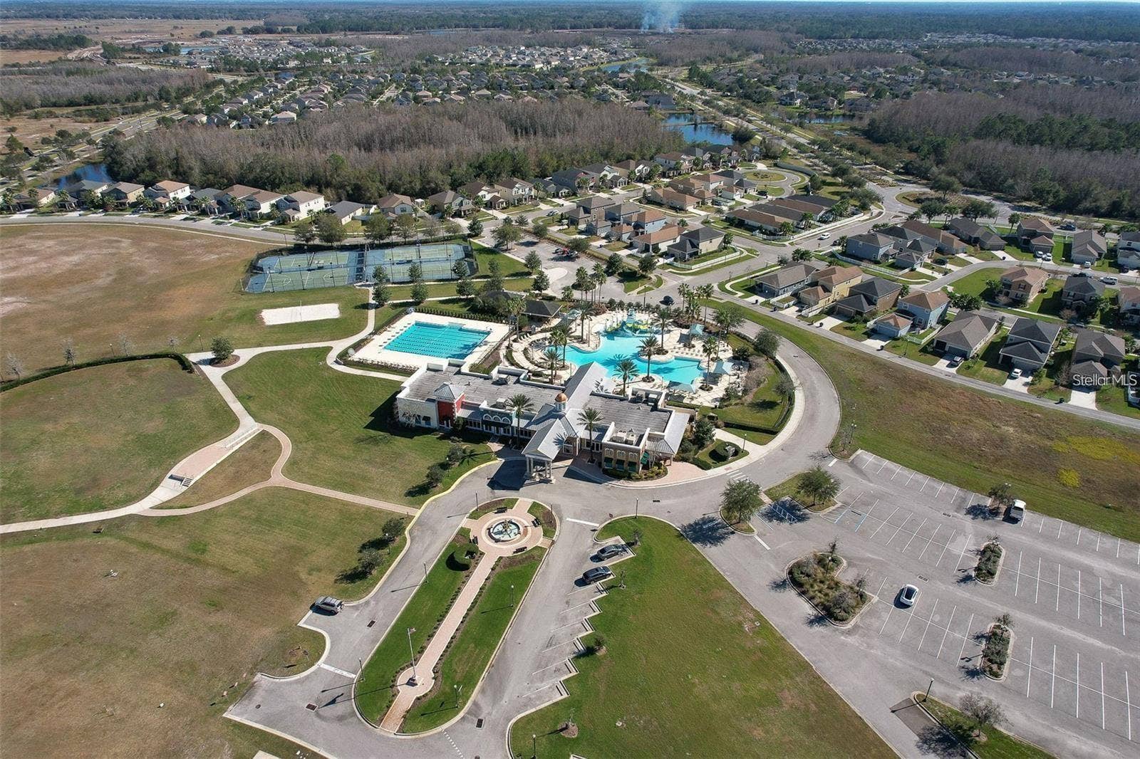 8346 LAGERFELD DRIVE, Land O Lakes, FL 34637 8346 LAGERFELD DRIVE, Land O Lakes, FL 34637