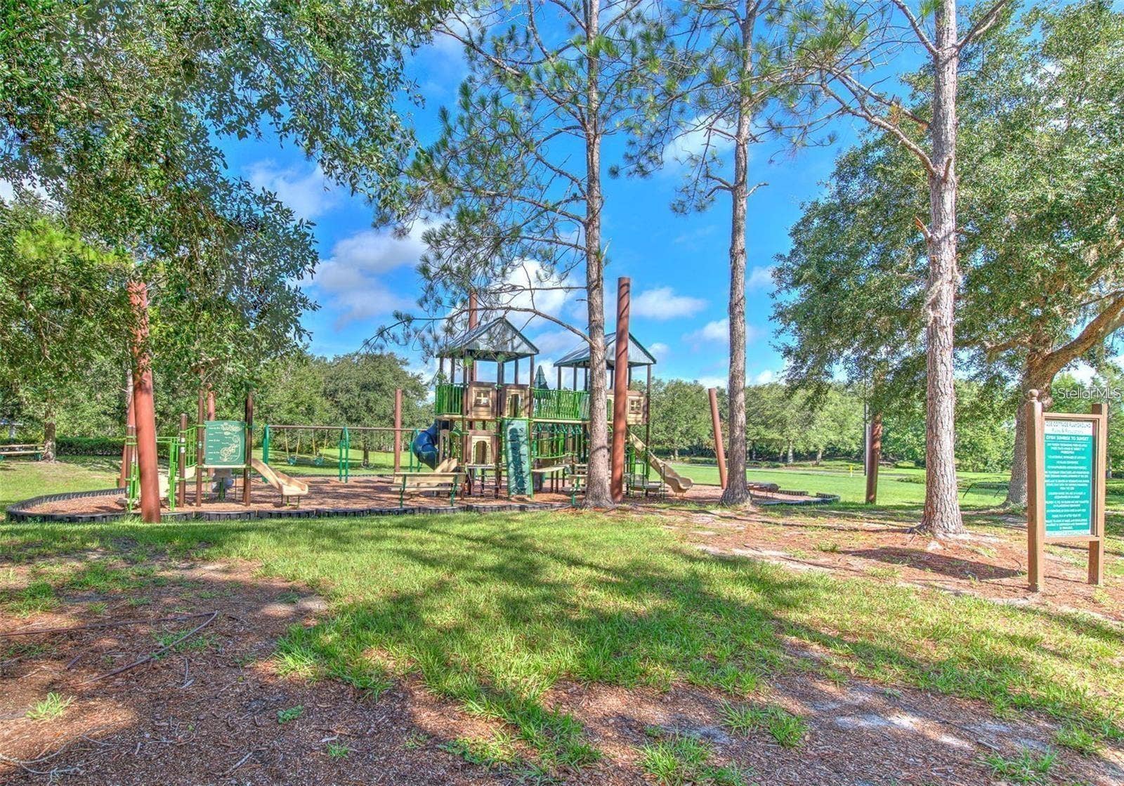 8346 LAGERFELD DRIVE, Land O Lakes, FL 34637 8346 LAGERFELD DRIVE, Land O Lakes, FL 34637