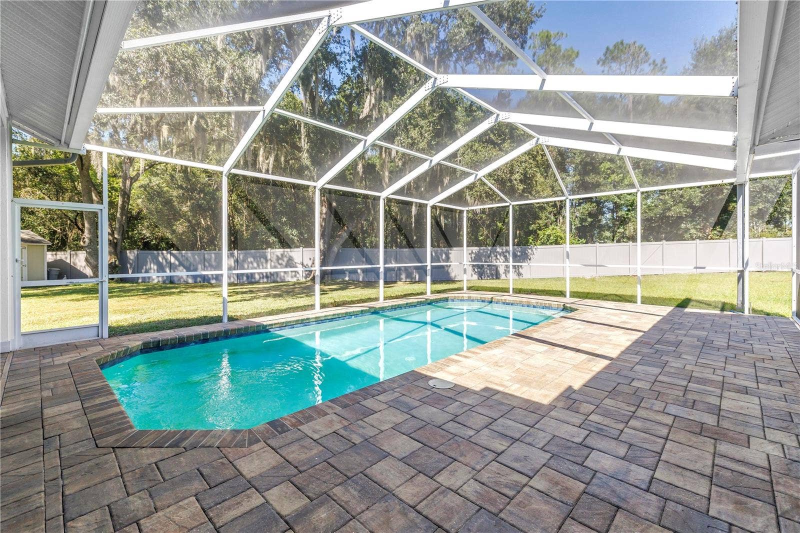 18520 SUNWARD LAKE PLACE, Lutz, FL 33549 18520 SUNWARD LAKE PLACE, Lutz, FL 33549