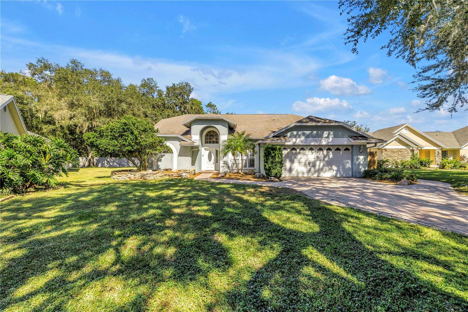 18520 SUNWARD LAKE PLACE, Lutz, FL 33549 18520 SUNWARD LAKE PLACE, Lutz, FL 33549
