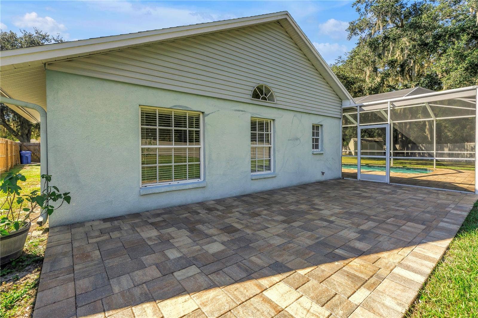 18520 SUNWARD LAKE PLACE, Lutz, FL 33549 18520 SUNWARD LAKE PLACE, Lutz, FL 33549
