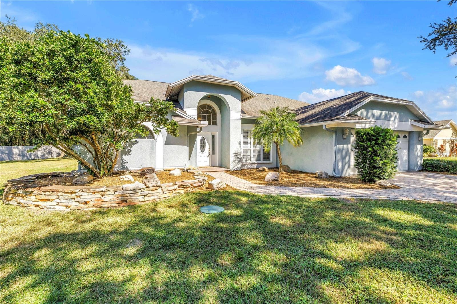 18520 SUNWARD LAKE PLACE, Lutz, FL 33549 18520 SUNWARD LAKE PLACE, Lutz, FL 33549