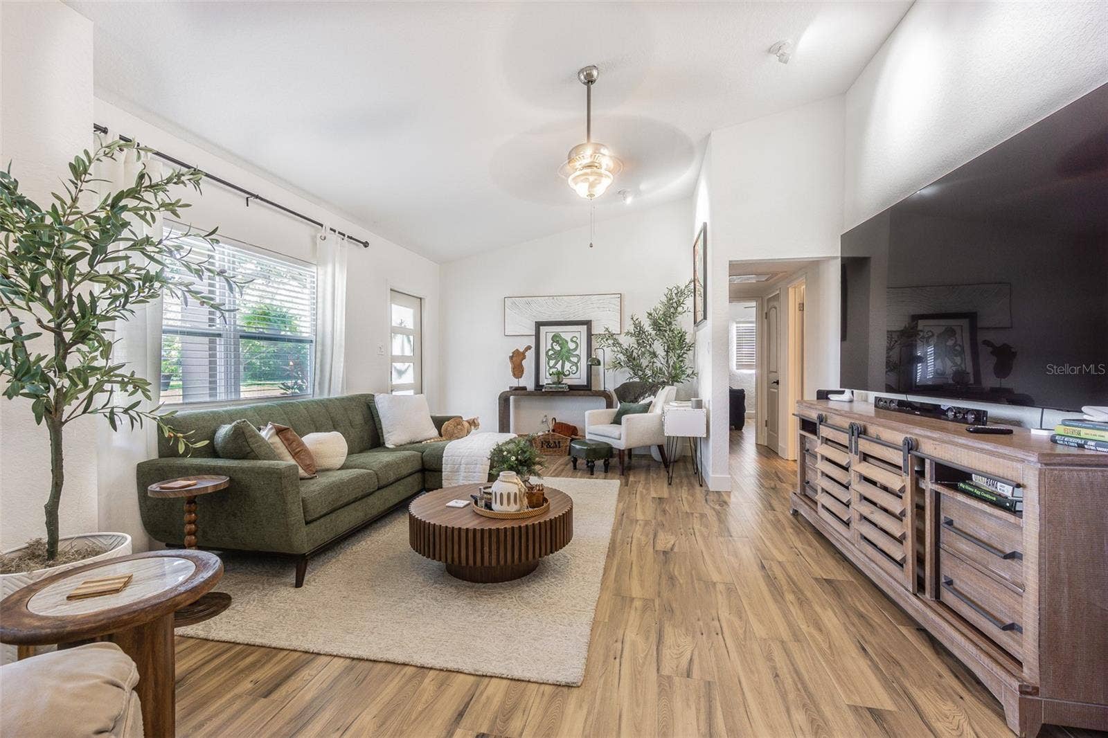 1362 ROBINSON DRIVE, St Petersburg, FL 33710