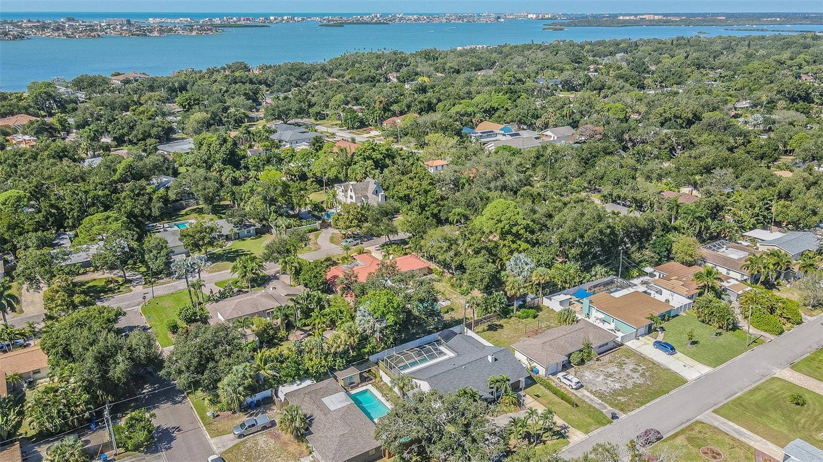 1362 ROBINSON DRIVE, St Petersburg, FL 33710